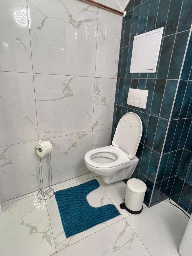 Apartment R&L Lazovna Apt 1 - Old Town And Parking バンスカー・ビストリツァ エクステリア 写真